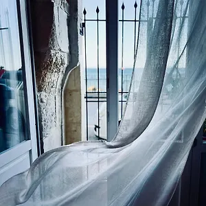 https://salty-soul-sea-view-ortigia.sicilyhotelsitaly.net